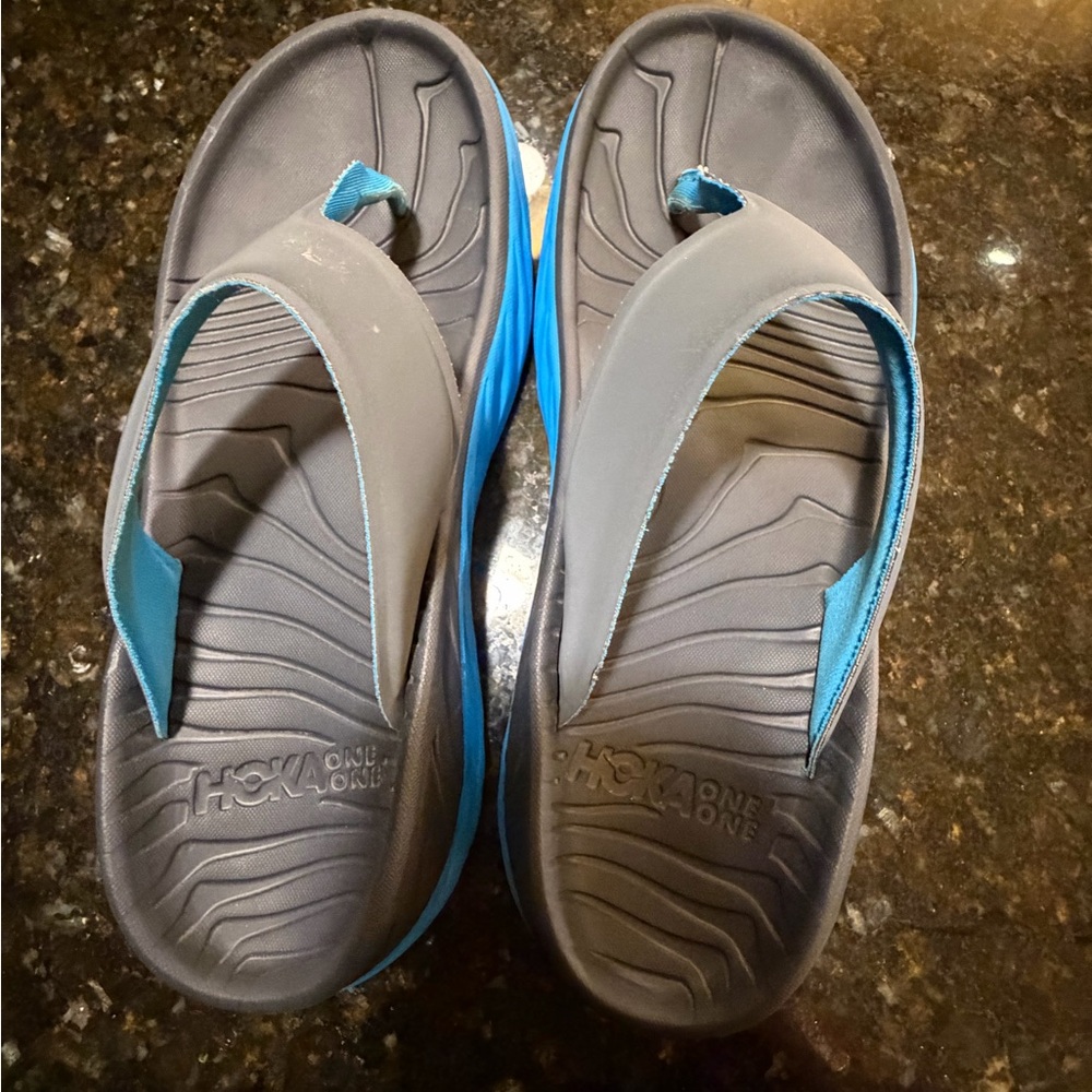 Hoka Gray and Blue Men's Size 7 or Women’s Size 9 Thong Sandals